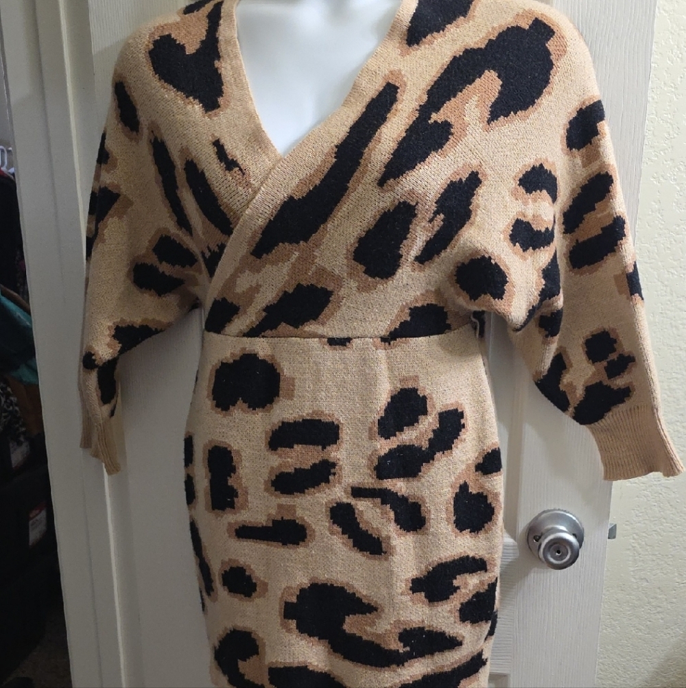 Fashion Nova "Don't Hate" Leopard Print Mini Sweater Dress Size 1X